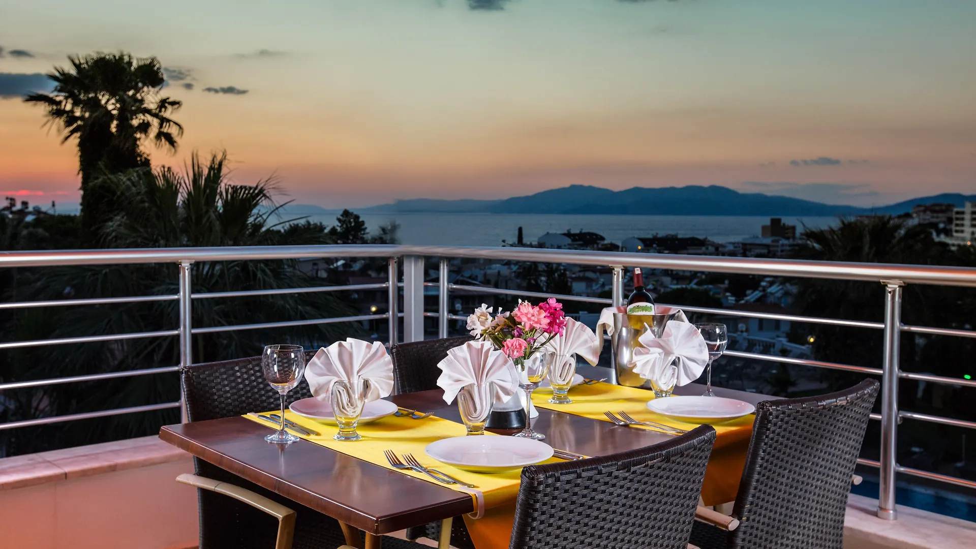 Palmin Hotel Kuşadası