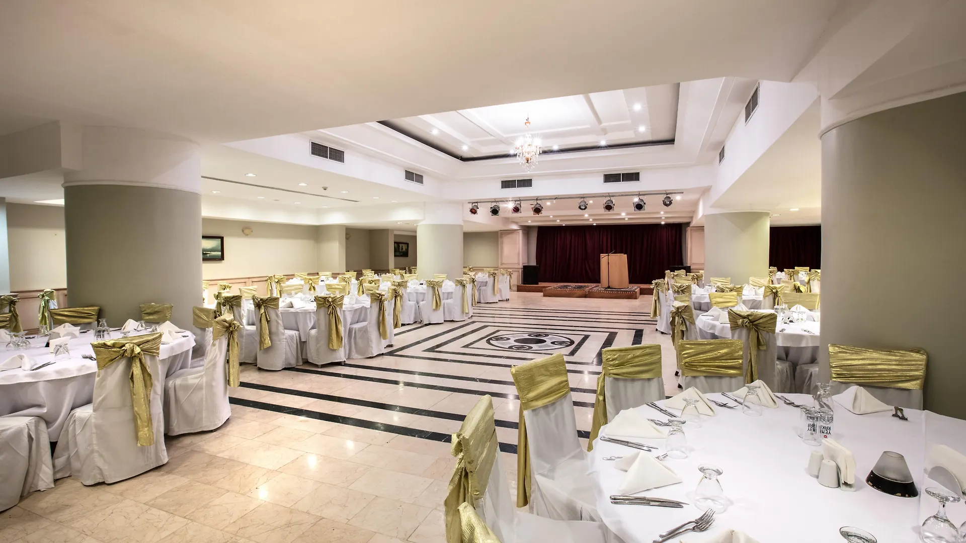 ****  Palmin Hotel Kuşadası Turkije